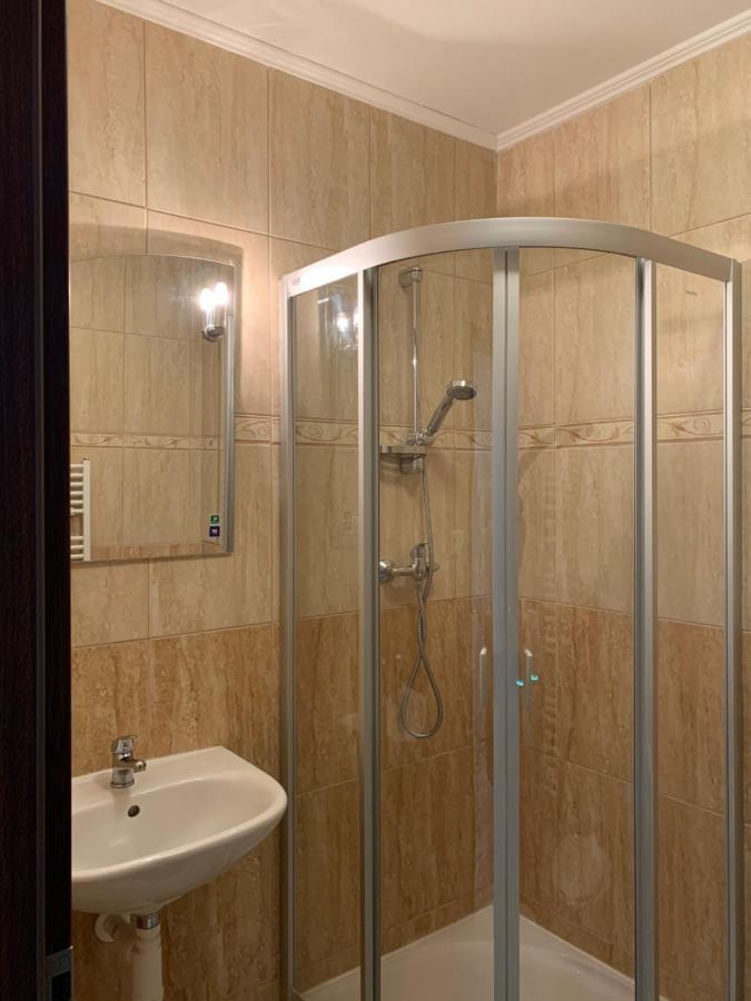 Hotel Tatra Malacky Ngoại thất bức ảnh