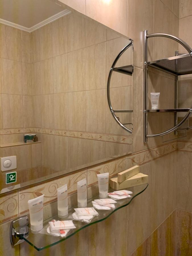 Hotel Tatra Malacky Ngoại thất bức ảnh