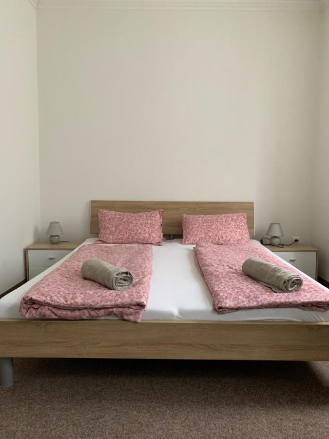 Hotel Tatra Malacky Ngoại thất bức ảnh